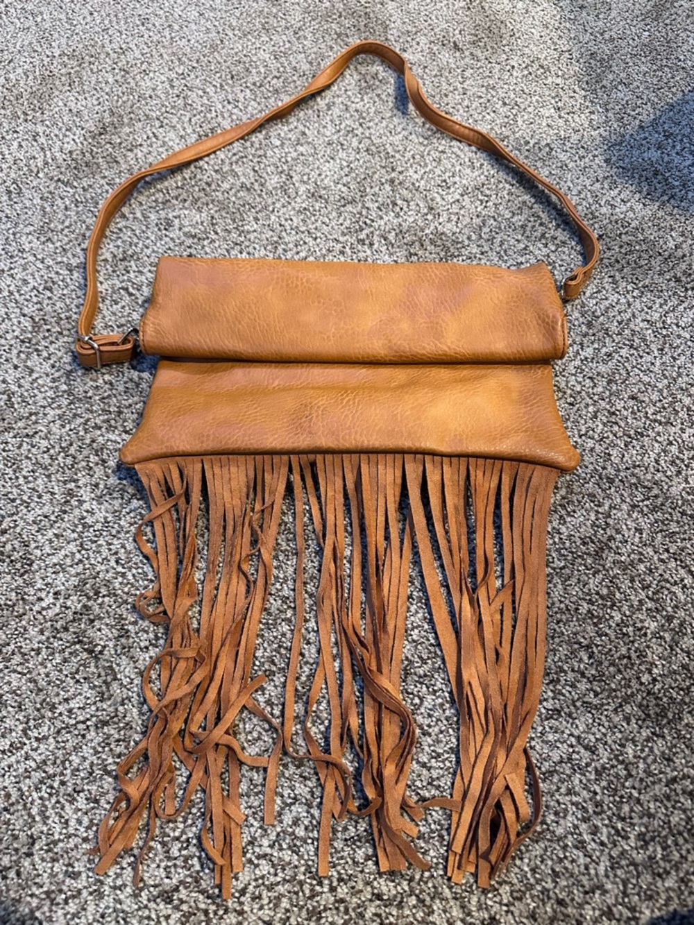 Fringe Crossbody Bag in Tan